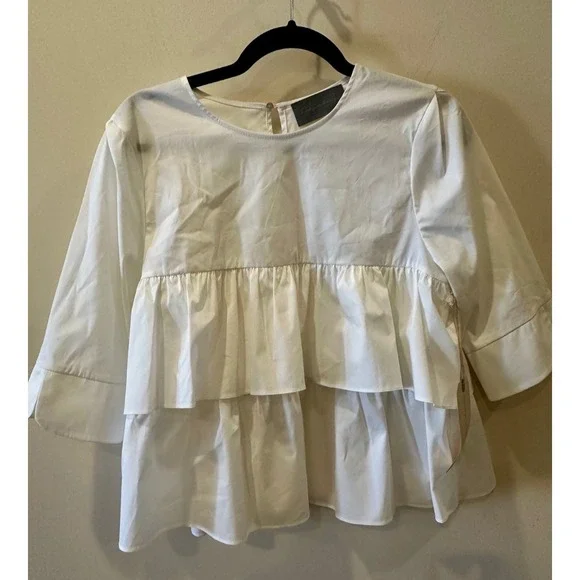 Anthropology Sunday in Brooklyn NWOT White Tiered Structured Blouse Cotton - NO - Picture 1 of 6